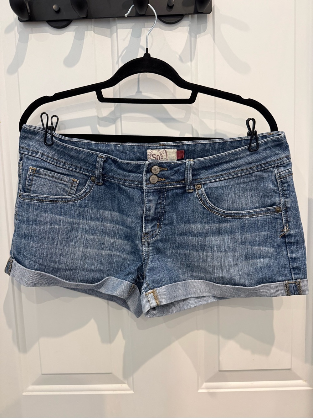 SO Women's Light Blue Rolled-Hem Jean Shorts